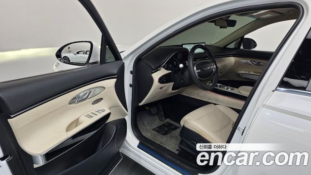 Genesis GV70 2.5T Gasoline AWD 2024 — фото 10