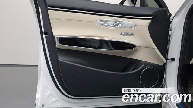 Genesis GV70 2.5T Gasoline AWD 2024 — фото 24
