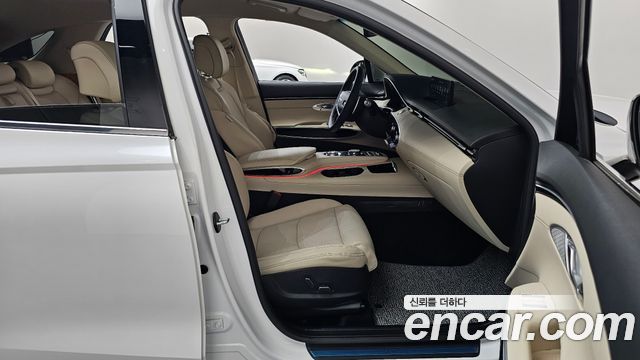 Genesis GV70 2.5T Gasoline AWD 2024 — фото 26