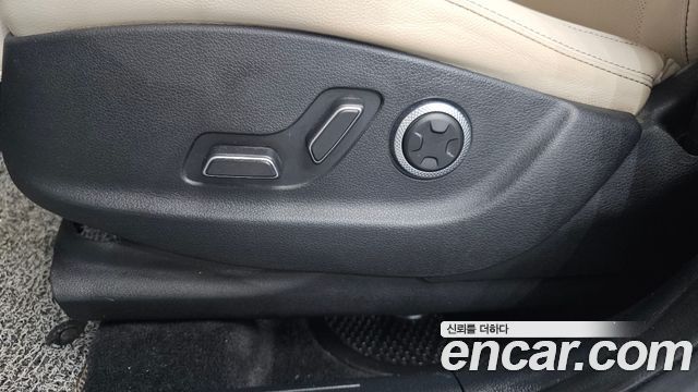 Genesis GV70 2.5T Gasoline AWD 2024 — фото 31