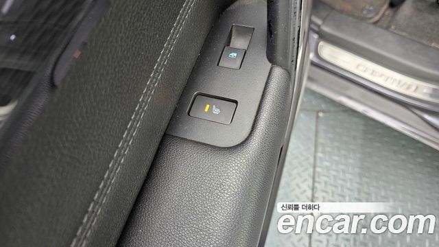 Chevrolet Captiva 2WD LT 2014 — фото 20