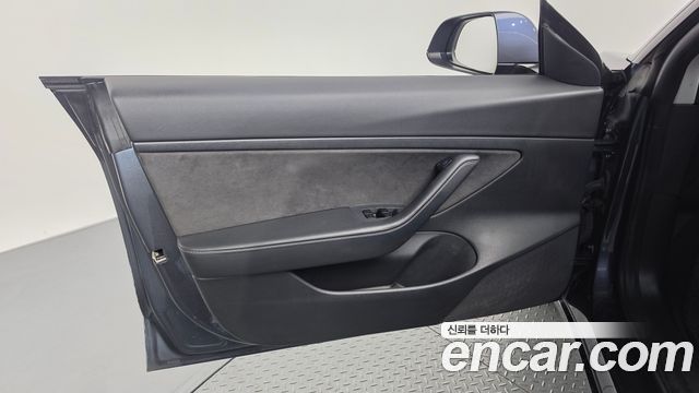 Tesla Model 3 Standard Range Plue RWD 2021 — фото 24