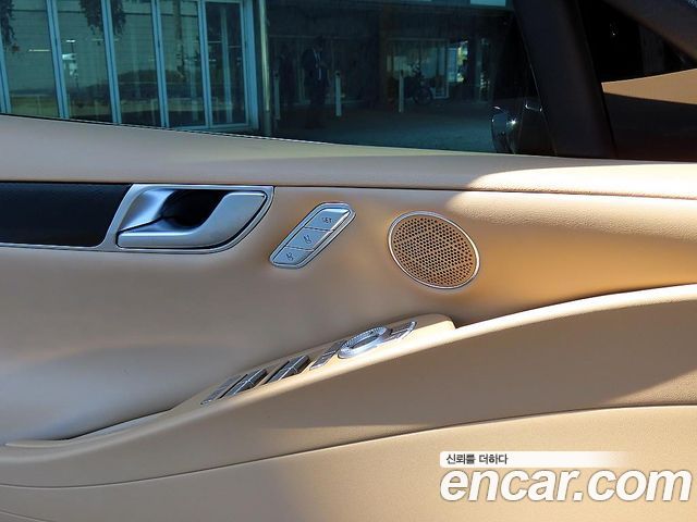 Genesis G80 (RG3) Gasoline 2.5 Turbo AWD 2025 — фото 15