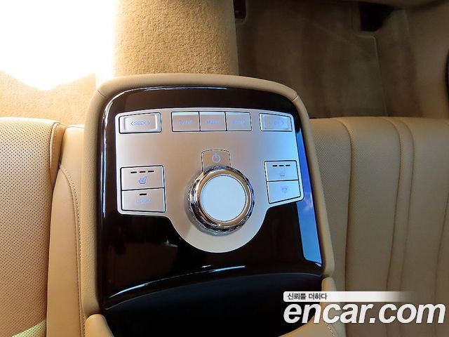 Genesis G80 (RG3) Gasoline 2.5 Turbo AWD 2025 — фото 20