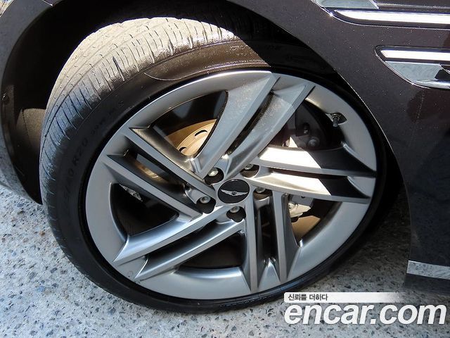 Genesis G80 (RG3) Gasoline 2.5 Turbo AWD 2025 — фото 24