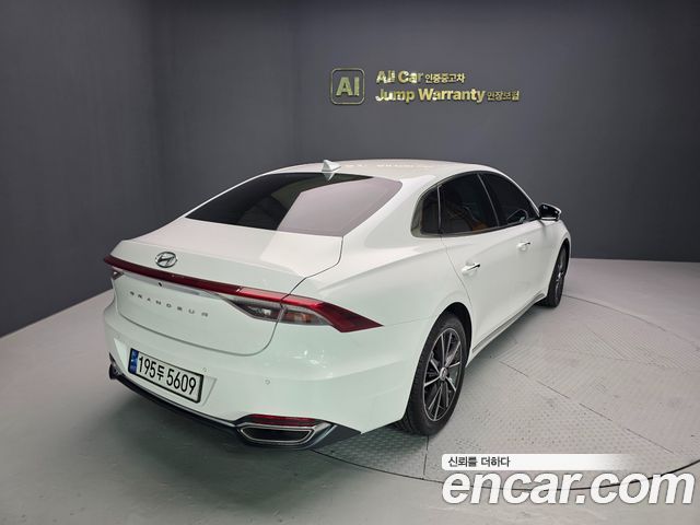 Hyundai Grandeur (IG) 2.5 Le Blanc 2023 — фото 2
