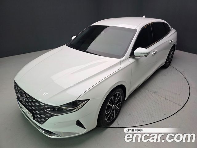 Hyundai Grandeur (IG) 2.5 Le Blanc 2023 — фото 18