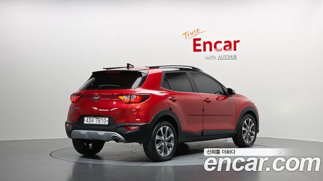 Kia Stonic Diesel 1.6 Prestige 2019 — фото 2