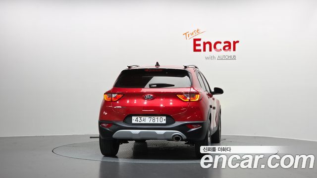 Kia Stonic Diesel 1.6 Prestige 2019 — фото 4