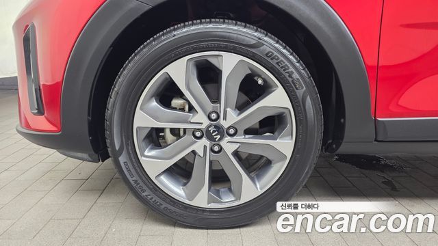 Kia Stonic Diesel 1.6 Prestige 2019 — фото 5