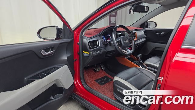Kia Stonic Diesel 1.6 Prestige 2019 — фото 10