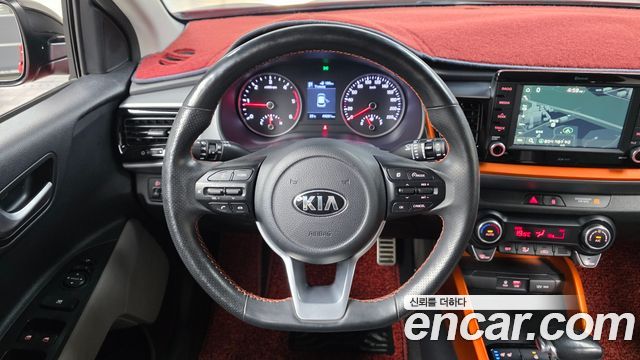 Kia Stonic Diesel 1.6 Prestige 2019 — фото 14