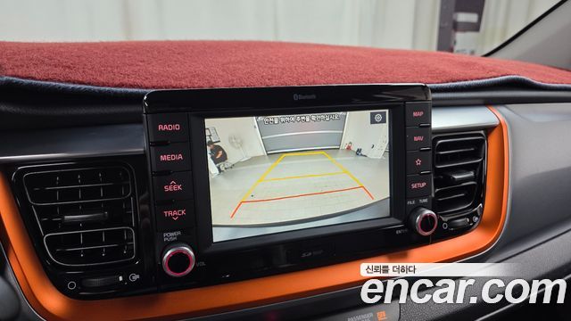 Kia Stonic Diesel 1.6 Prestige 2019 — фото 15