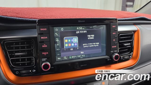 Kia Stonic Diesel 1.6 Prestige 2019 — фото 16