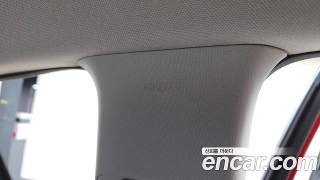 Kia Stonic Diesel 1.6 Prestige 2019 — фото 31