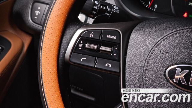 Kia Sorento Gasoline 2.0 Turbo 2WD Master Special 2020 — фото 17