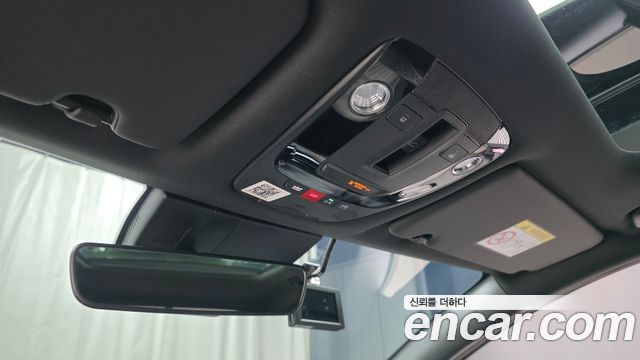 Kia Sportage Hybrid (V) 30Th Edition 2WD 2024 — фото 17