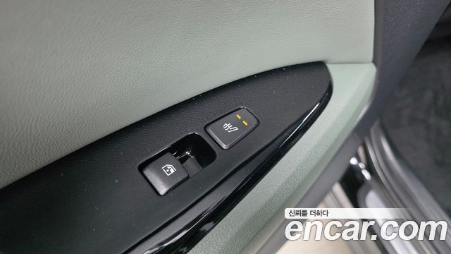 Kia Sportage Hybrid (V) 30Th Edition 2WD 2024 — фото 20