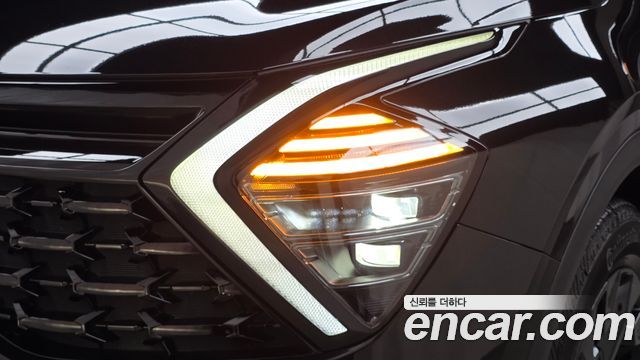 Kia Sportage Hybrid (V) 30Th Edition 2WD 2024 — фото 22