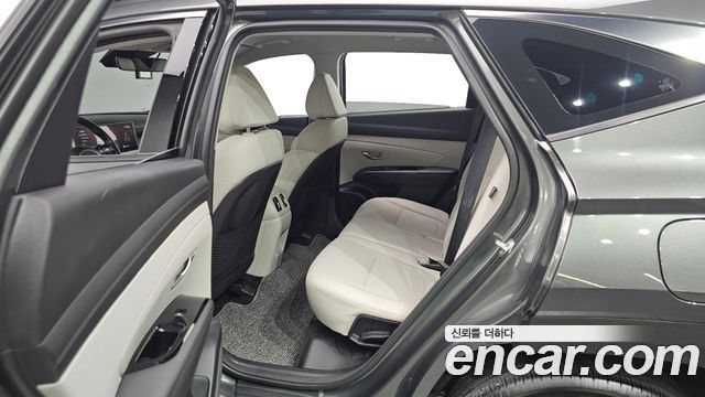 Hyundai Tucson (NX4) Gasoline 1.6 Turbo 2WD Premium 2024 — фото 11