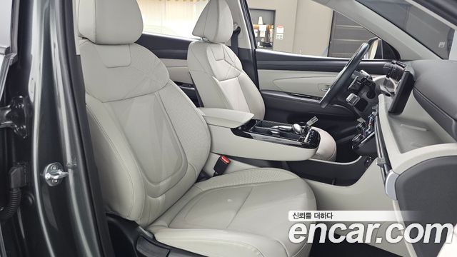 Hyundai Tucson (NX4) Gasoline 1.6 Turbo 2WD Premium 2024 — фото 19