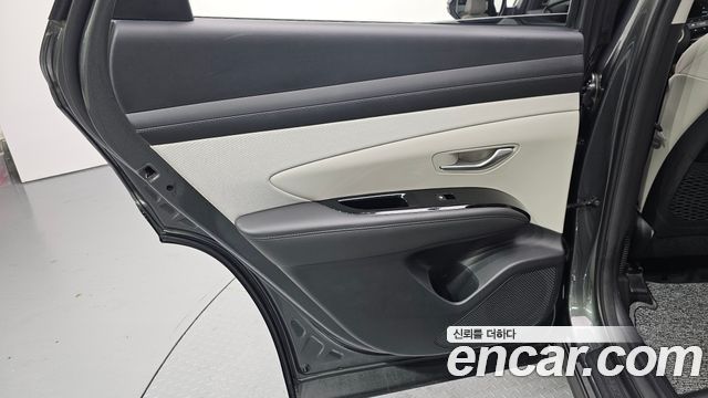 Hyundai Tucson (NX4) Gasoline 1.6 Turbo 2WD Premium 2024 — фото 25