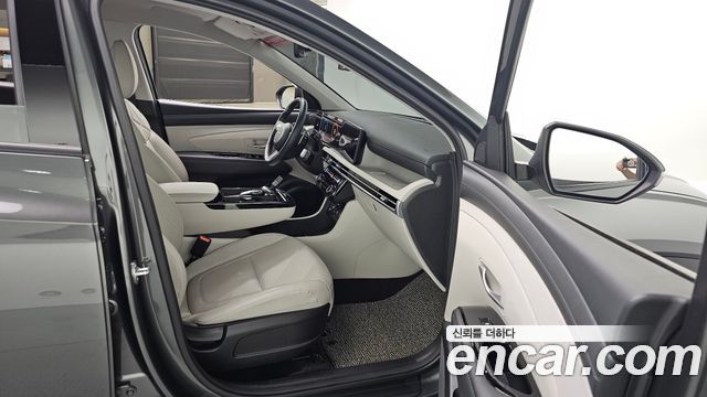 Hyundai Tucson (NX4) Gasoline 1.6 Turbo 2WD Premium 2024 — фото 26