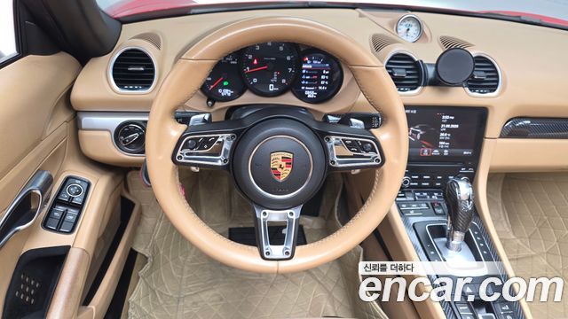 Porsche 718 Boxster 2.0 2017 — фото 11