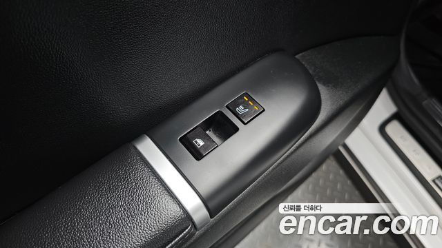 Hyundai Grandeur (GN7) 3.5 LPG 2WD (Taxi) Deluxe 2026 — фото 32