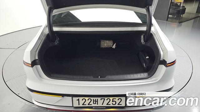 Hyundai Grandeur (GN7) 3.5 LPG 2WD (Taxi) Deluxe 2026 — фото 36