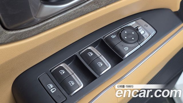 Kia Sorento (IV) Diesel 2.2 2WD Prestige 2023 — фото 17