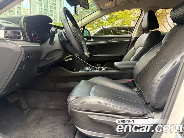 Kia K5 (III) 2.0 Trendy 2022 — фото 19