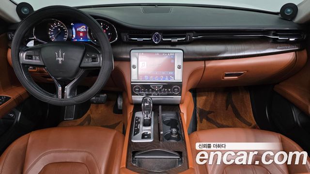 Maserati Quattroporte 3.0 Diesel 2016 — фото 7