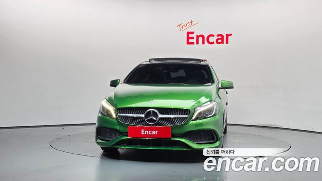 Mercedes-Benz A-Class (W176) A200 AMG Line 2018 — фото 3