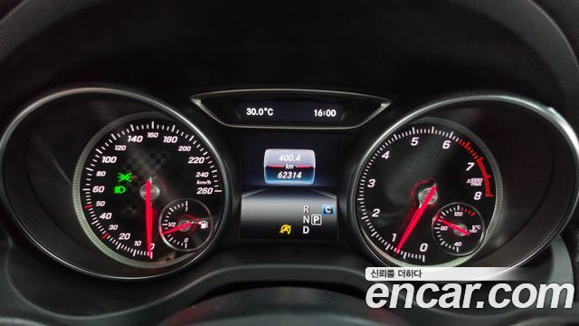 Mercedes-Benz A-Class (W176) A200 AMG Line 2018 — фото 8