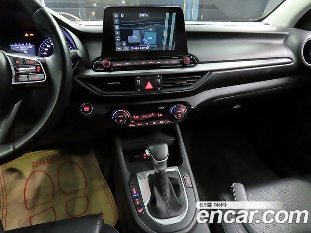Kia K3 Prestige 2021 — фото 15