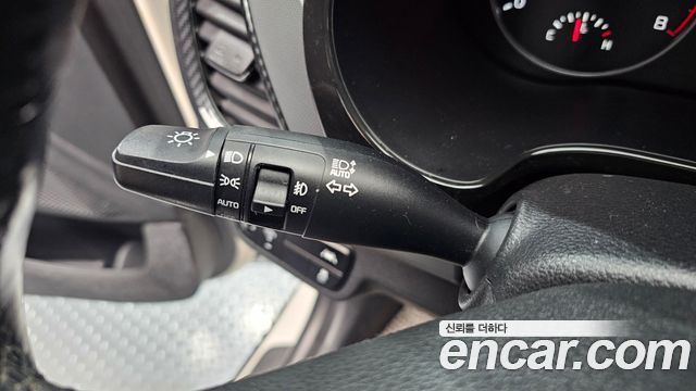 Kia Seltos Gasoline 1.6 Turbo 2WD Trendy 2020 — фото 18