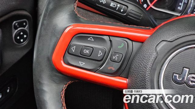 Jeep Wrangler (JL) 2.0 Rubicon Power Top 4Door 2019 — фото 17
