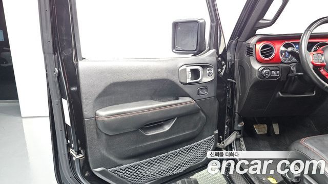 Jeep Wrangler (JL) 2.0 Rubicon Power Top 4Door 2019 — фото 24