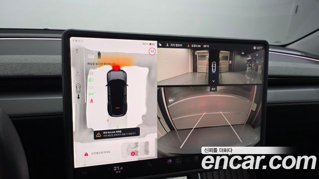 Tesla Model Y RWD 2025 — фото 15