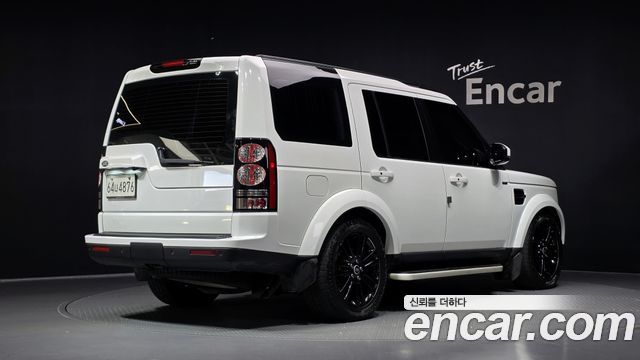 Land Rover Discovery 4 3.0 SDV6 HSE 2015 — фото 2