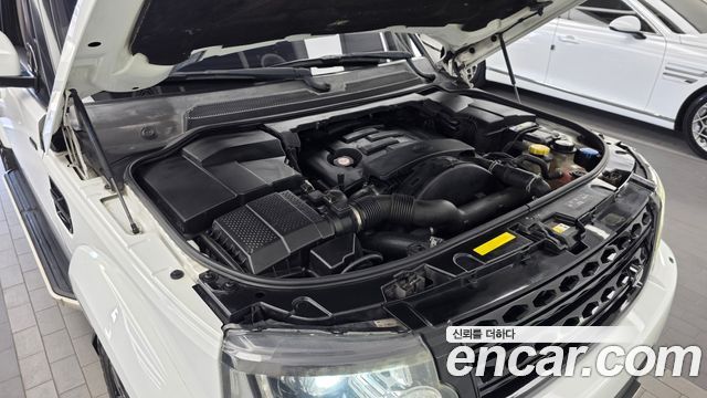 Land Rover Discovery 4 3.0 SDV6 HSE 2015 — фото 6