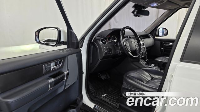Land Rover Discovery 4 3.0 SDV6 HSE 2015 — фото 10