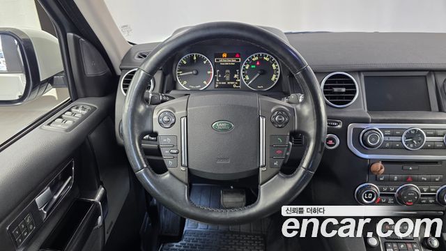 Land Rover Discovery 4 3.0 SDV6 HSE 2015 — фото 13