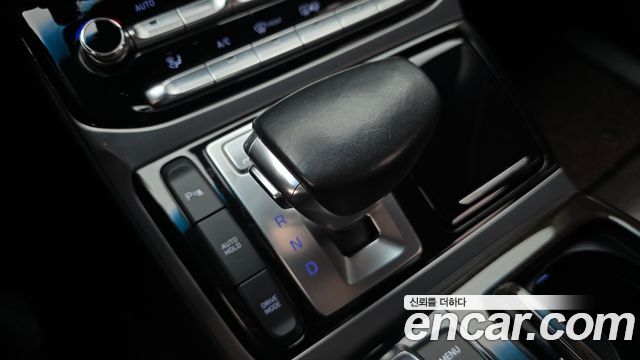 Genesis EQ900 3.3 T-GDI AWD Luxury 2016 — фото 9