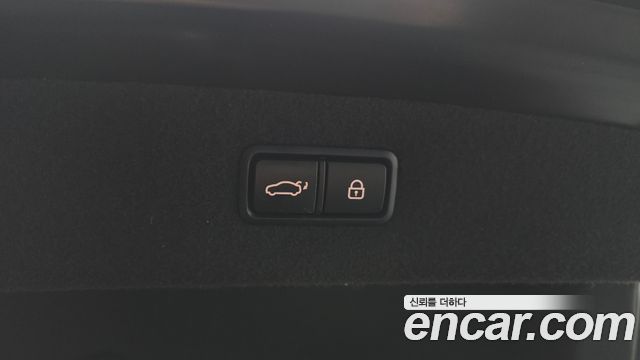 Genesis EQ900 3.3 T-GDI AWD Luxury 2016 — фото 20