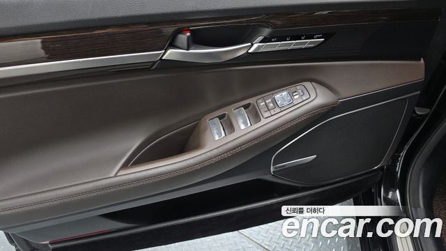 Genesis EQ900 3.3 T-GDI AWD Luxury 2016 — фото 24