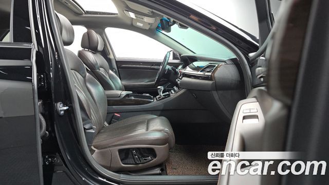 Genesis EQ900 3.3 T-GDI AWD Luxury 2016 — фото 26