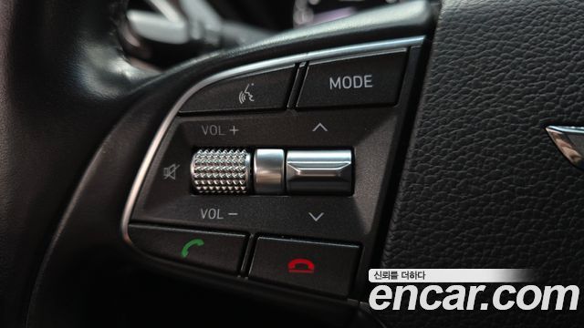 Genesis EQ900 3.3 T-GDI AWD Luxury 2016 — фото 32