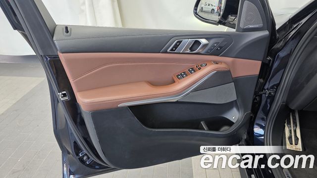 BMW X5 (G05) xDrive 45e M Sport 2021 — фото 24